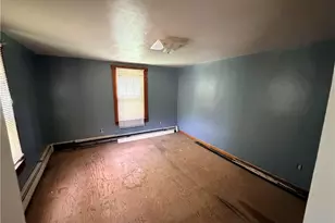 1861 Malerie Ln, Forward Township, PA 15063 - Photo 6