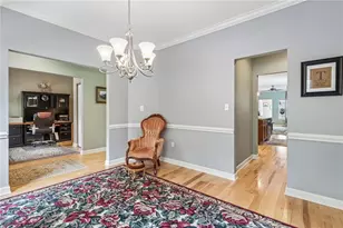 532 Paddington Ln, Cranberry Township, PA 16066 - Photo 6