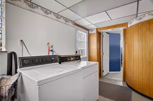 616 Laura Ave, West Mifflin, PA 15122 - Photo 12