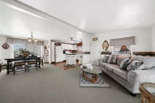 524 N 5th St, Youngwood, PA 15697 - Photo 6