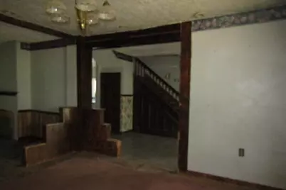 118 Center Ave, Burgettstown Boro, PA 15021 - Photo 6