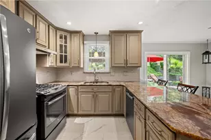 17 Greenwood Rd, Pittsburgh, PA 15221 - Photo 12