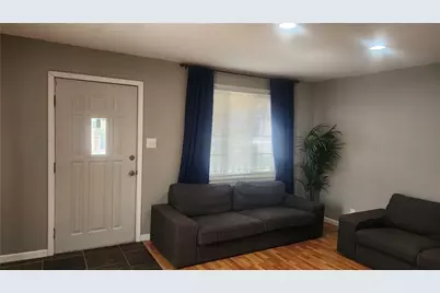 425 Summit Ave, Ellwood City, PA 16117 - Photo 10