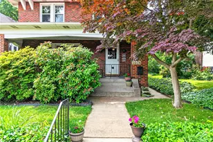 1014 Milton St, Pittsburgh, PA 15218 - Photo 2