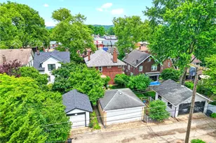 1014 Milton St, Pittsburgh, PA 15218 - Photo 48