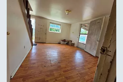 15 Coal St, Speers Boro, PA 15432 - Photo 6