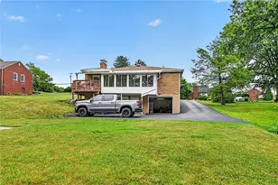 134 Meadowbrook Dr, Bethel Park, PA 15102 - Photo 32