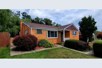 1035 Sanda Dr, Pittsburgh, PA 15227 - Photo 1