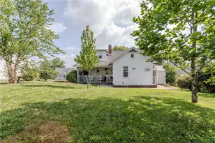 57 8th St, South Union Township, PA 15401 - Photo 4