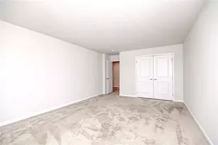 228 Oakmont Dr, Ross Twp, PA 15229 - Photo 22