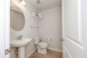 228 Oakmont Dr, Ross Twp, PA 15229 - Photo 18