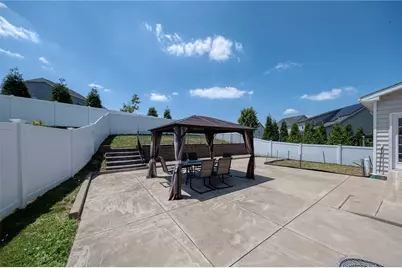 228 Oakmont Drive, Ross Twp, PA 15229 - Photo 40
