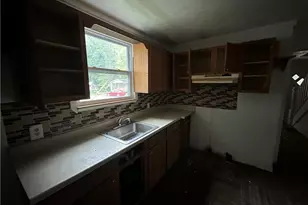 463 Evergreen Rd, Gilpin Township, PA 15656 - Photo 12