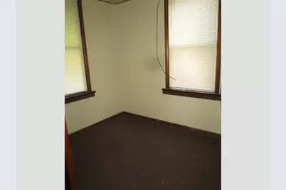 1200 Holmes St, McKees Rocks, PA 15136 - Photo 10