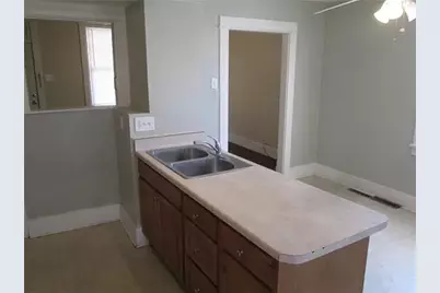 1200 Holmes St, McKees Rocks, PA 15136 - Photo 6