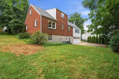 218 Old Lesnett Rd, Pittsburgh, PA 15241 - Photo 26
