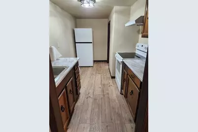 705 Church St, Wampum, PA 16157 - Photo 8