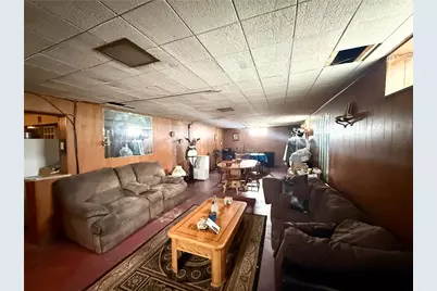 220 W Winter Ave, New Castle, PA 16101 - Photo 14