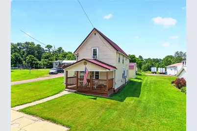 759 Main St, Addison Boro, PA 15411 - Photo 4