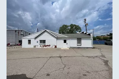 210 S Monroe Street, Butler, PA 16001 - Photo 2