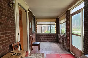 1333 Riverview Dr, Pittsburgh, PA 15147 - Photo 20
