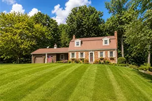 739 Melody Ln, Shenango Township, PA 16101 - Photo 1