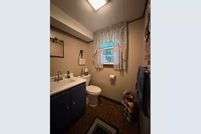 739 Melody Ln, Shenango Township, PA 16101 - Photo 10
