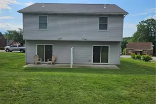 2628 Linden Ave, Hopewell Township, PA 15001 - Photo 4