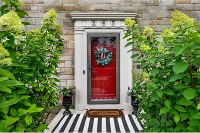 245 Morrison Dr, Pittsburgh, PA 15216 - Photo 2