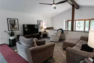 101 Regency Cir, Lower Burrell, PA 15068 - Photo 14