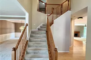 108 Creekwood Dr, Peters Township, PA 15367 - Photo 4