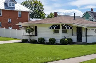 303 W South St, Carmichaels-Cumberland, PA 15320 - Photo 4