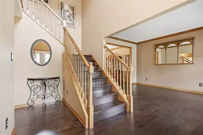 918 Gregory Ct, Cranberry Township, PA 16066 - Photo 4