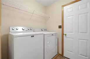 918 Gregory Ct, Cranberry Township, PA 16066 - Photo 34