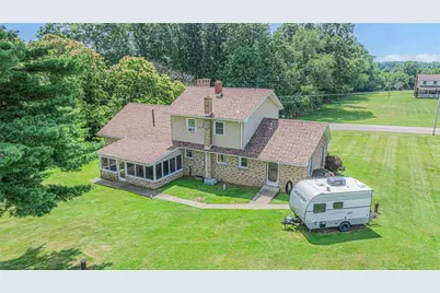 1449 N Tower Rd, Perry Township, PA 16123 - Photo 12