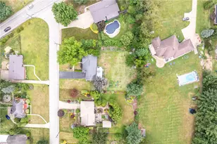 7115 Sansue Dr, Bethel Park, PA 15102 - Photo 42