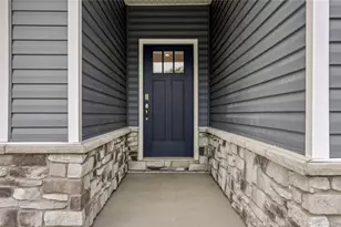 1077 Peachtree Rd, Scott Township, PA 15106 - Photo 4