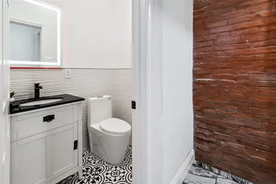 2012 Forbes Avenue, Pittsburgh, PA 15219 - Photo 24