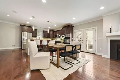 154 Sweetbriar Village Trl, Pittsburgh, PA 15211 - Photo 18