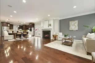 154 Sweetbriar Village Trail, Pittsburgh, PA 15211 - Photo 4