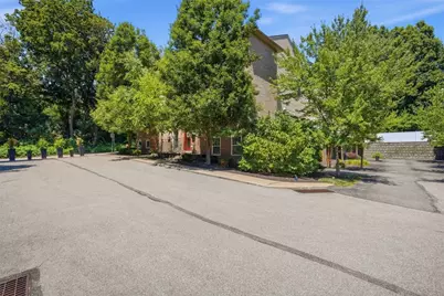 154 Sweetbriar Village Trl, Pittsburgh, PA 15211 - Photo 46