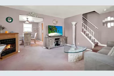 320 Cedar St, Jeannette, PA 15644 - Photo 6