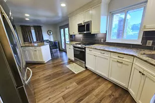 2623 Beverly Dr, Canton Township, PA 15301 - Photo 12