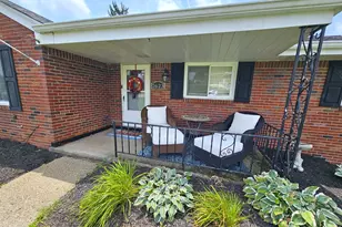 2623 Beverly Dr, Canton Township, PA 15301 - Photo 2