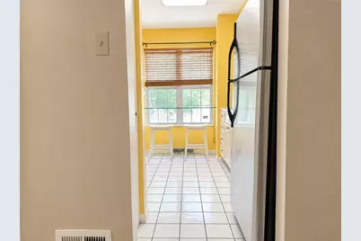 120 Spruce Ct, Ross Twp, PA 15229 - Photo 10