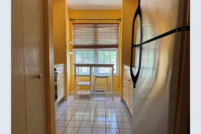 120 Spruce Ct, Ross Twp, PA 15229 - Photo 8