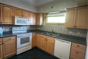 510 Station St, Bridgeville, PA 15017 - Photo 8