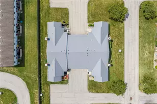 203 Brookstone Ct, Center Township, PA 16001 - Photo 28
