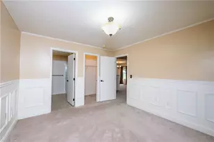 203 Brookstone Ct, Center Township, PA 16001 - Photo 14