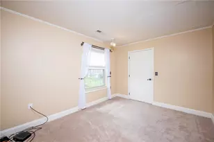 203 Brookstone Ct, Center Township, PA 16001 - Photo 20